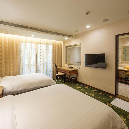 Grand Pleasure Spring Hotel Taipei Exterior photo