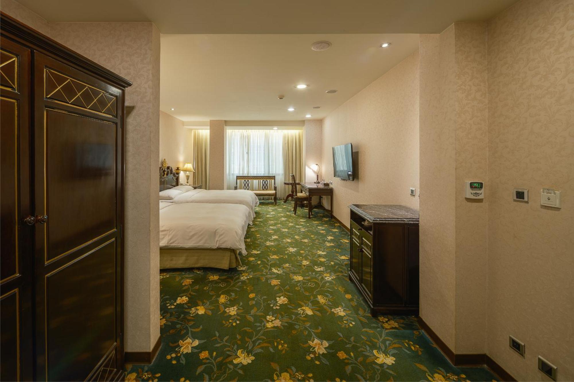 Grand Pleasure Spring Hotel Taipei Exterior photo