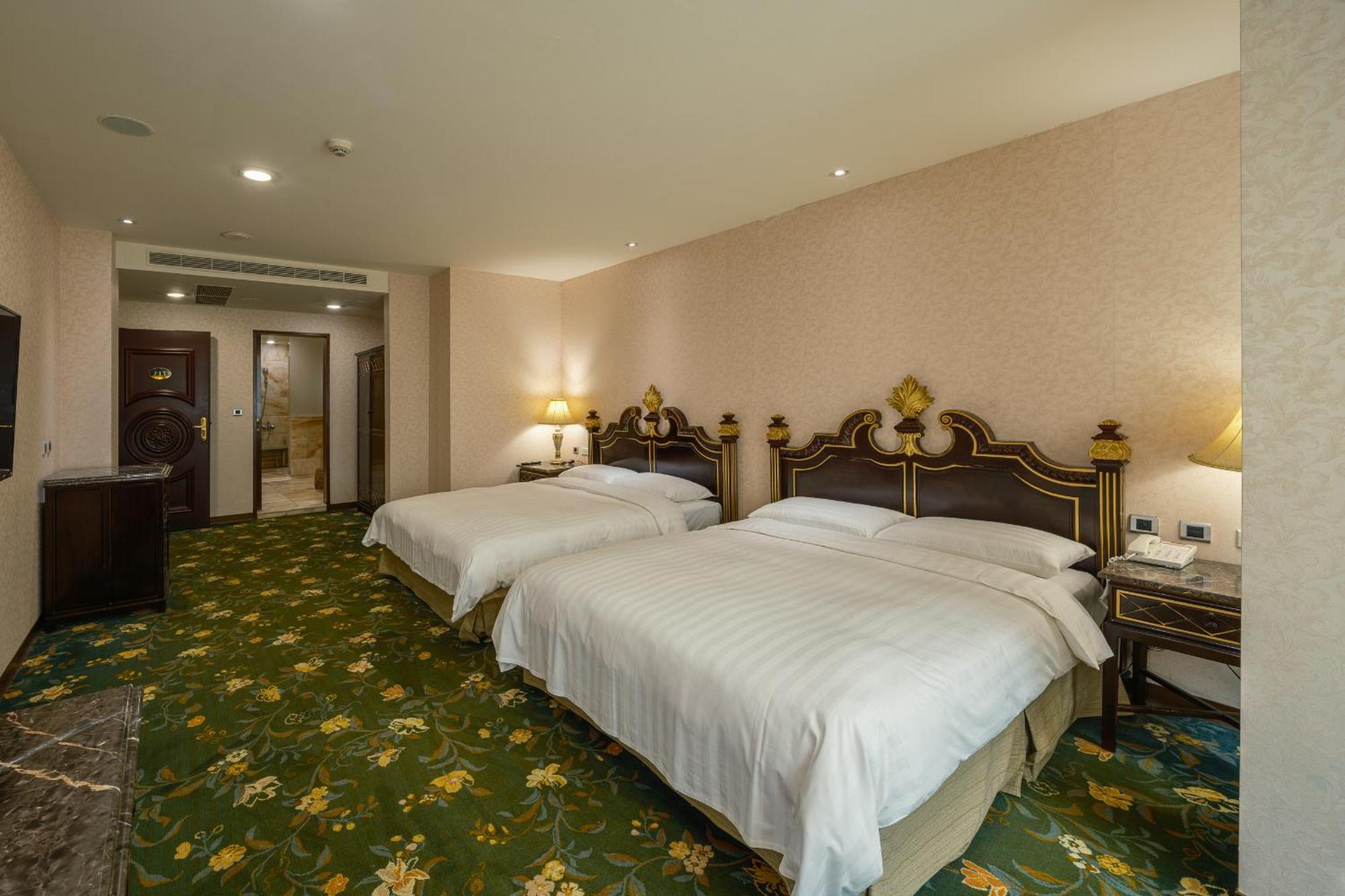 Grand Pleasure Spring Hotel Taipei Exterior photo