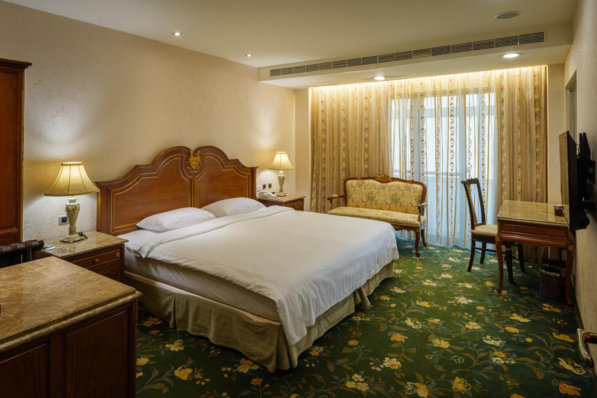 Grand Pleasure Spring Hotel Taipei Exterior photo