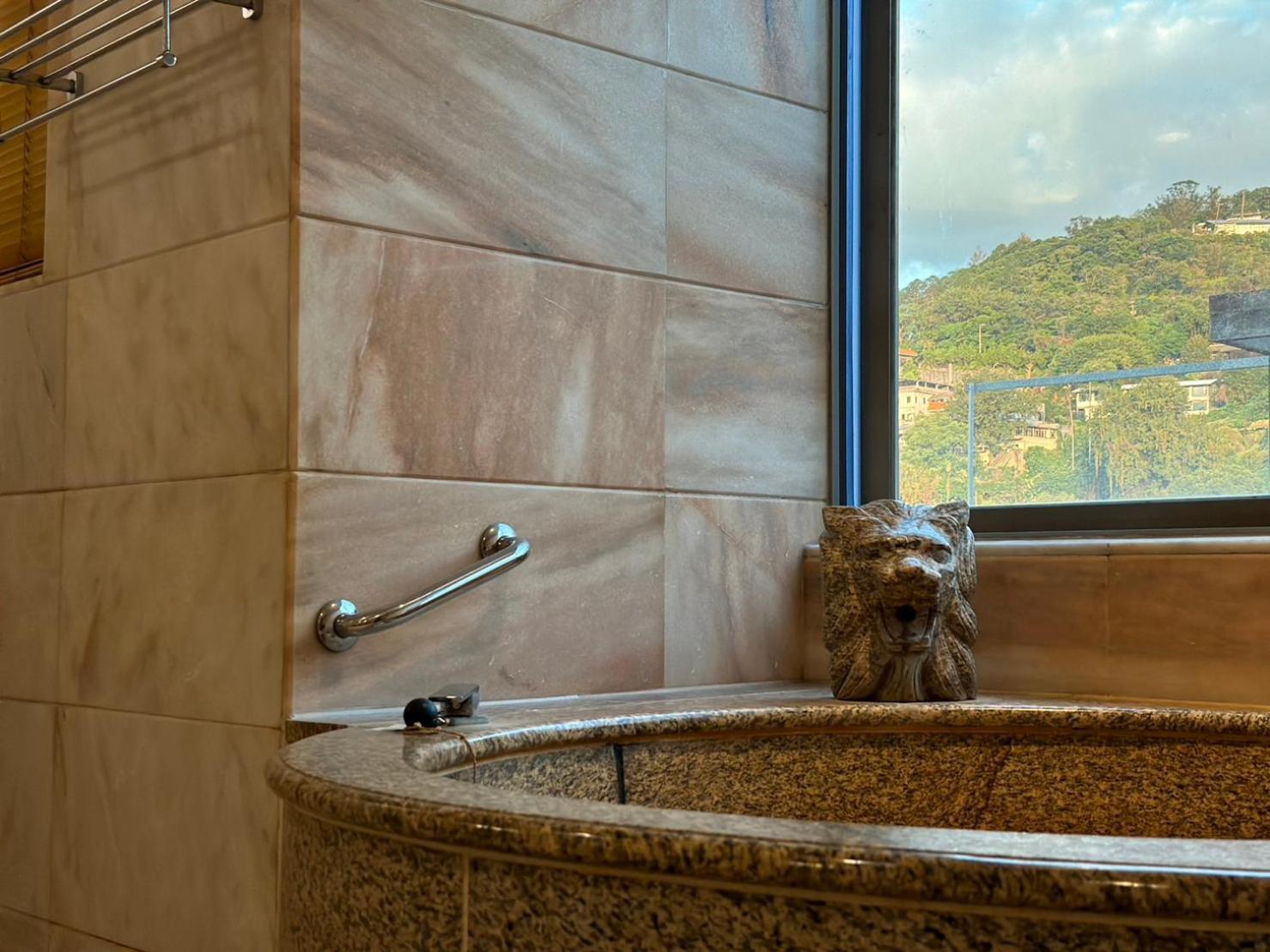 Grand Pleasure Spring Hotel Taipei Exterior photo